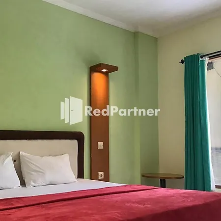 Pondok Mesari Redpartner Near Legian Beach